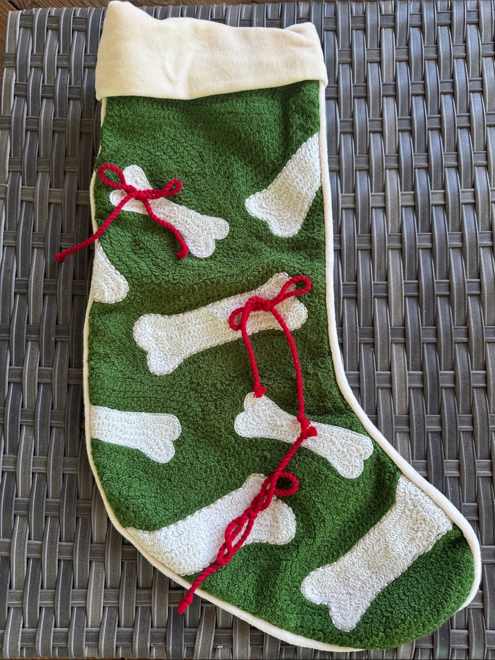 Vtg L.L. Bean Cream and Green Holiday Pet Stocking with Red Accents